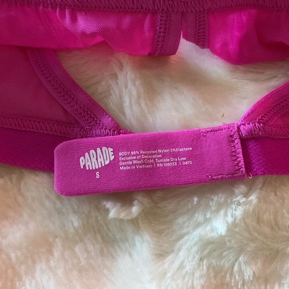 Dream Fit Plunge Bralette - ULTRA-SOFT RE:PLAY - Picture 9 of 11